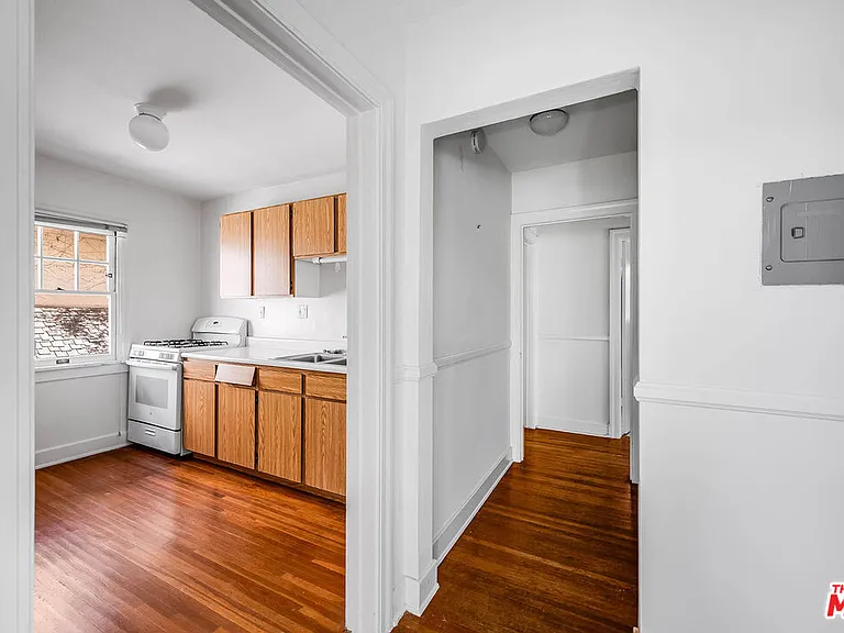 809 N Bedford Dr — Photo 39