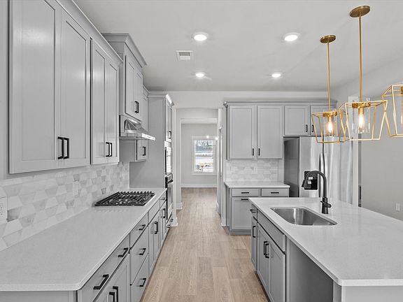 Welcome to the Bloomington floorplan at Cedar Shoals - Signature Collection.