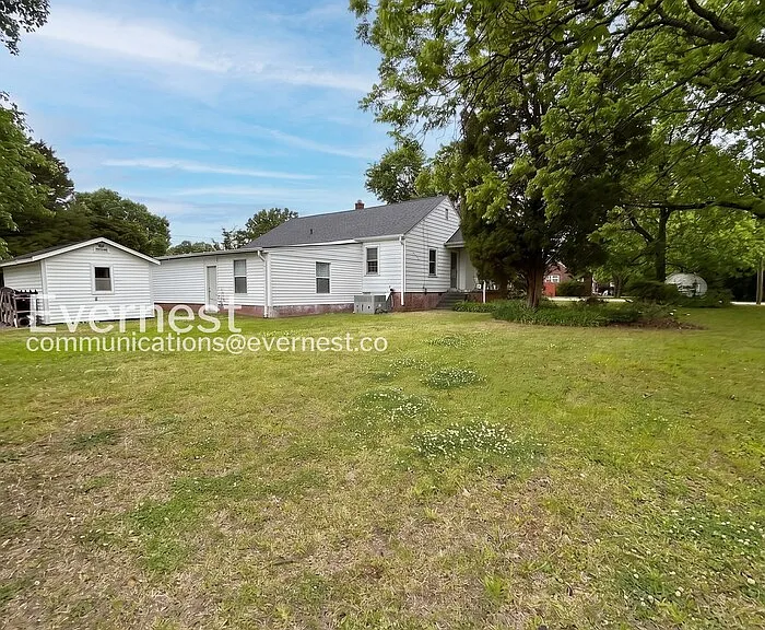 433 Holt Ave — Photo 20