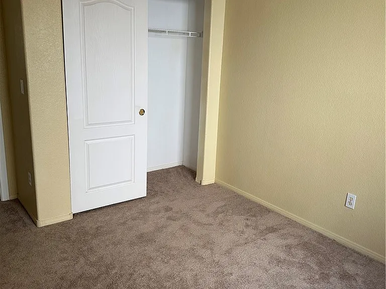 1736 Summerwood Cir — Photo 15