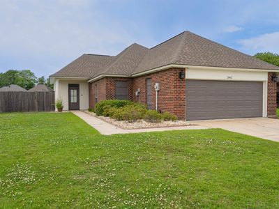 2842 Nicholson Lake Dr, Baton Rouge, LA, 70810