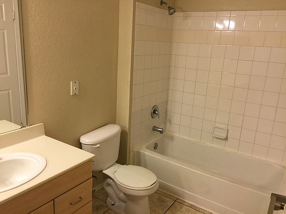 5th image of 2586 Robert Trent Jones Dr APT 1112