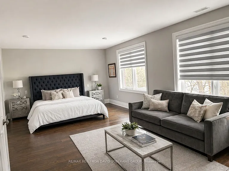35 Bainbridge Ave — Photo 8
