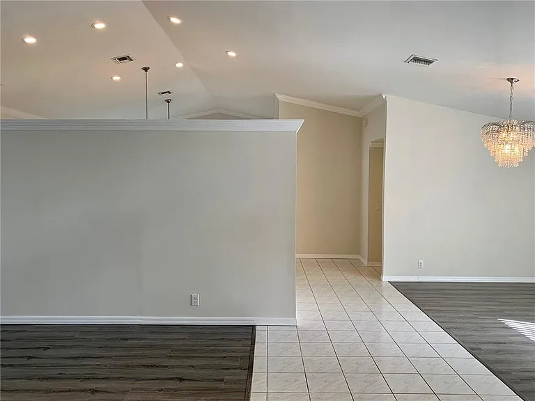 10841 Fox Glen Dr — Photo 7
