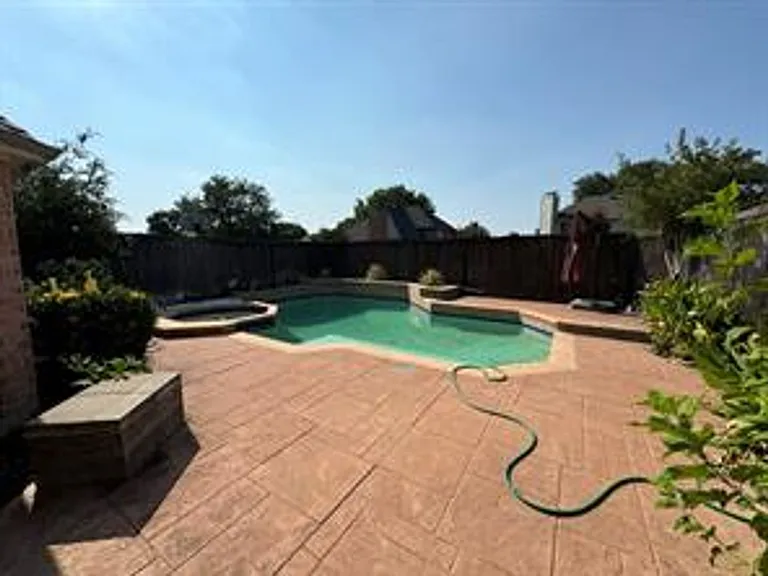 1100 Hunters Creek Dr — Photo 37