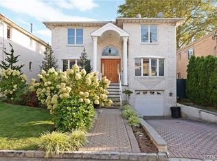 15812 Riverside Dr, Whitestone, NY 11357