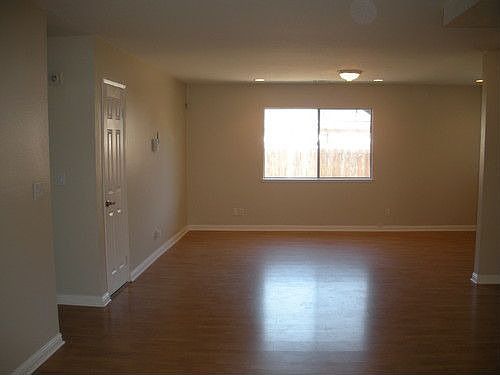 3rd image of 4336 Val Verde Ave