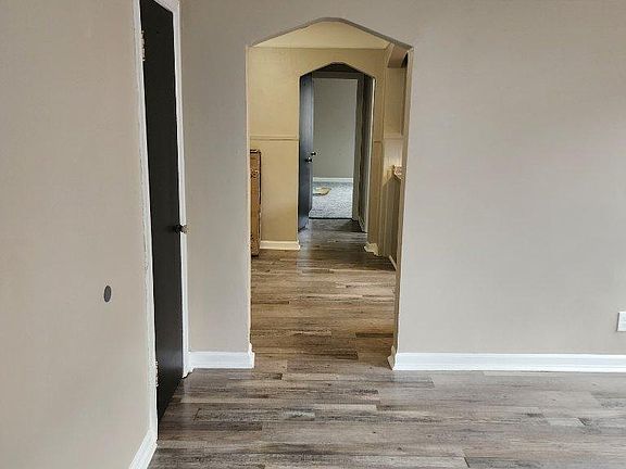 2nd image of 7127 Eastlawn Dr APT 4