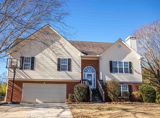 123 Leguin Forest Dr, Locust Grove, GA 30248