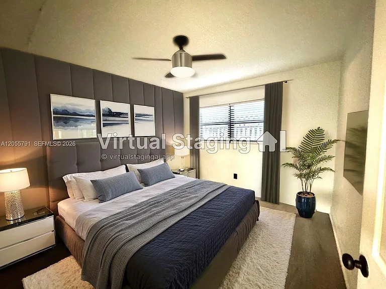 1525 NE 135th St #3 — Photo 6