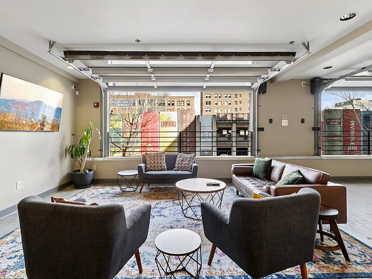 Board of Trade Lofts — Photo 38