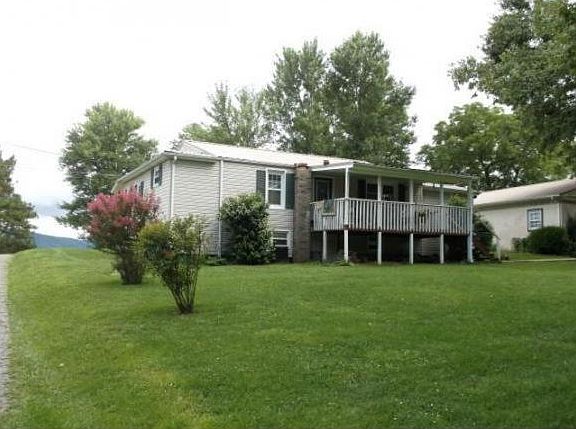 5th image of 636 Cherokee Dr