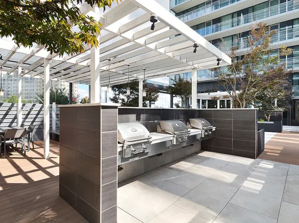 131-03 40th Road image 4 of 7