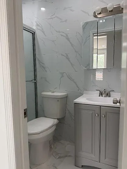 4 bed, 950 sqft, $3,850 — Photo 3