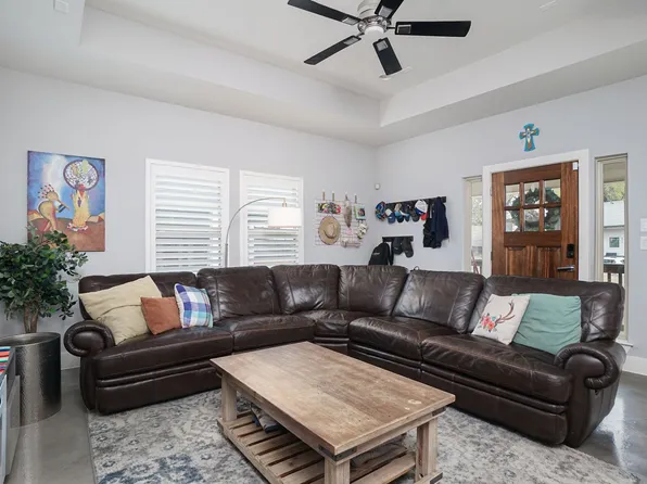 612 Leigh St, San Antonio, TX 78210