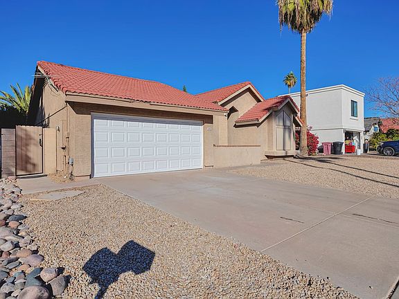 4th image of 11056 E Becker Ln