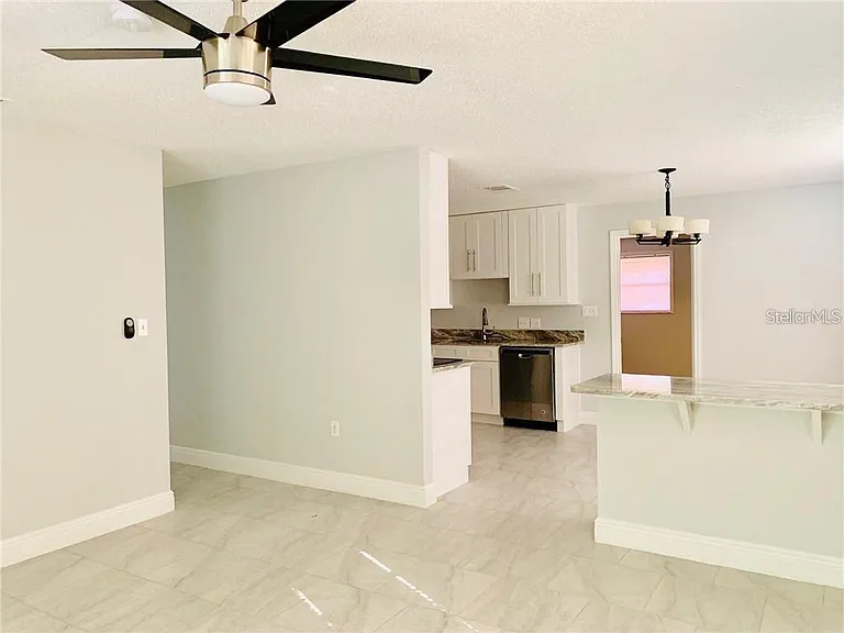 205 Babson Dr — Photo 8