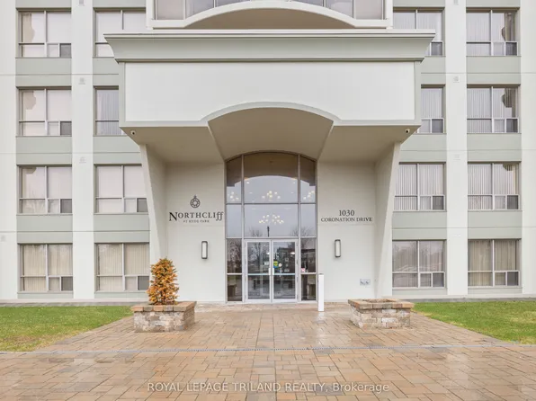 1030 Coronation Dr #406, London, ON N6G 0G5