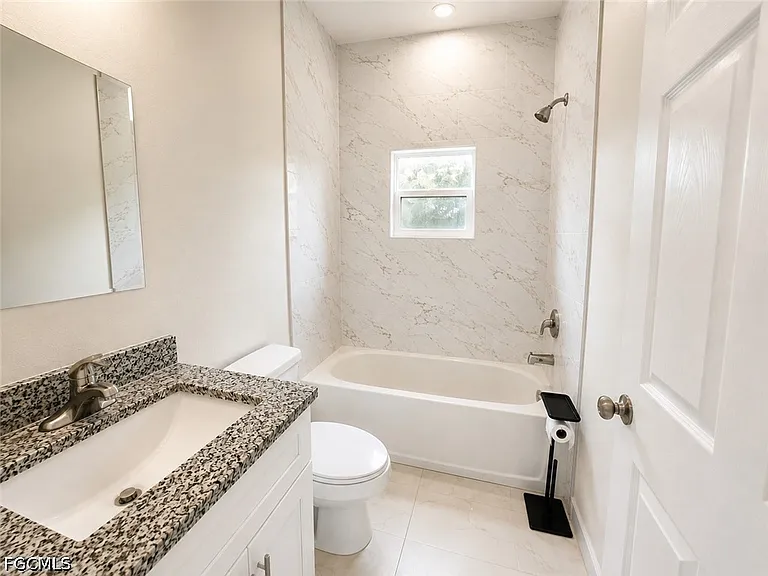 2617 Queen Dr — Photo 7