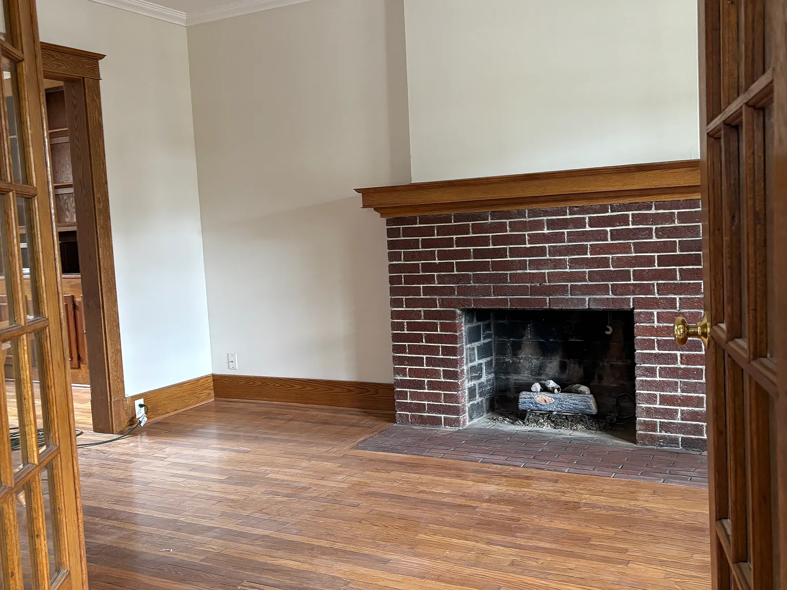 5 bed, 1800 sqft, $5,750 — Photo 4