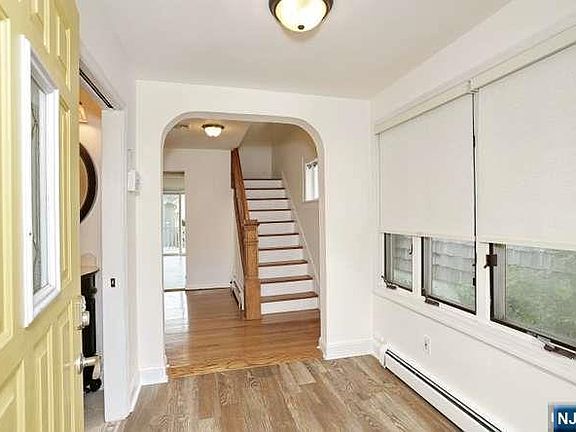 3rd image of 119 McKinley Avenue