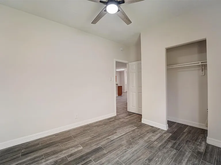 315 Apache Field Ln — Photo 21