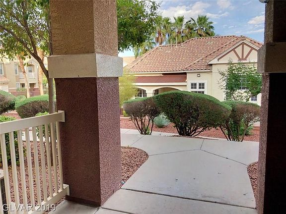 3rd image of 5855 Valley Dr Unit 1041