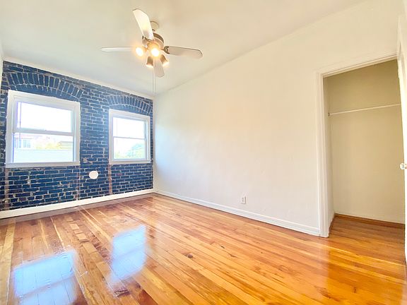 5th image of 608 S Dunsmuir Ave APT 307