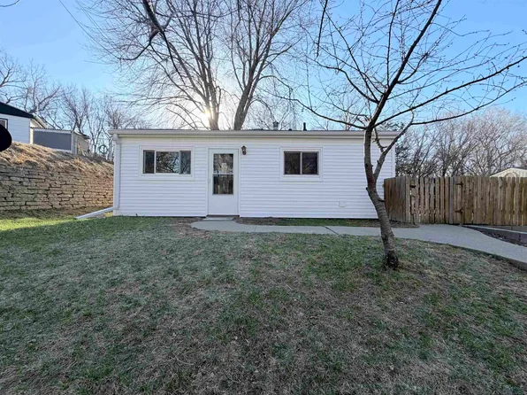 805 Rustin St, Sioux City, IA 51105