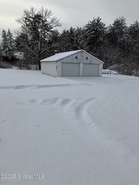 3rd image of 1148 Ballston Lake Road