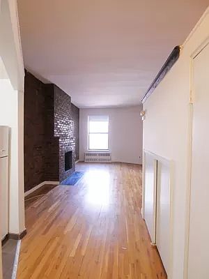 1st image of 425 E 77th St APT 3C