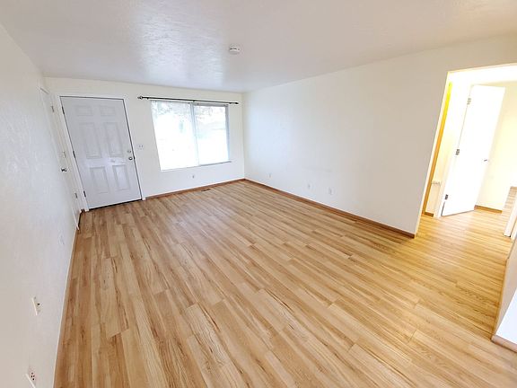 3rd image of 4140-4447 NE Amanda Ln #2846