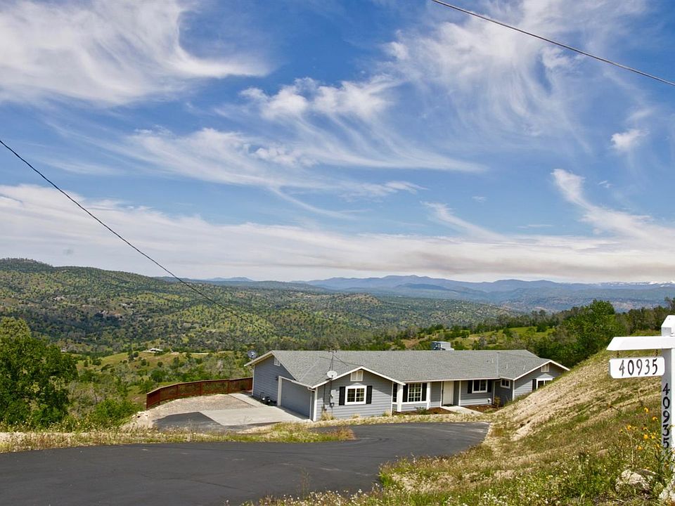 1st image of 40935 Lilley Mountain Dr