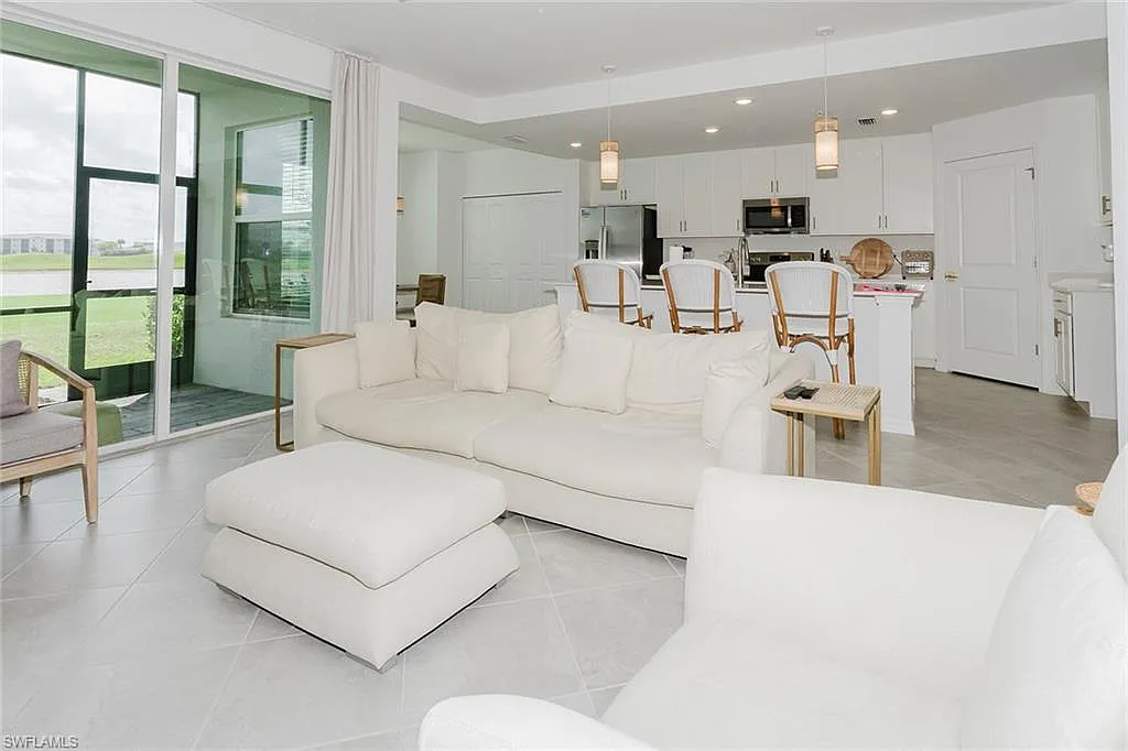 5445 Double Eagle Cir #3013 - The National - Caroso — Photo 1
