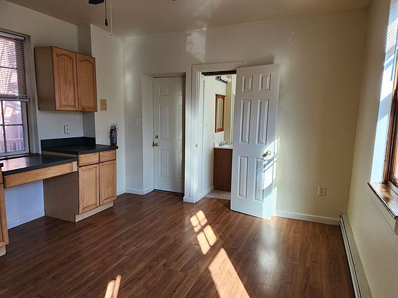 3rd image of 356 E Orange St APT 2