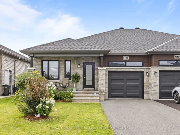 390 Twilight Ave, Russell, ON K4R 0E6