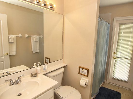 HR4P615PD-Bathroom-Ensuite