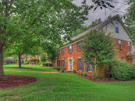 2nd image of 2381 Redbud Trail Dr