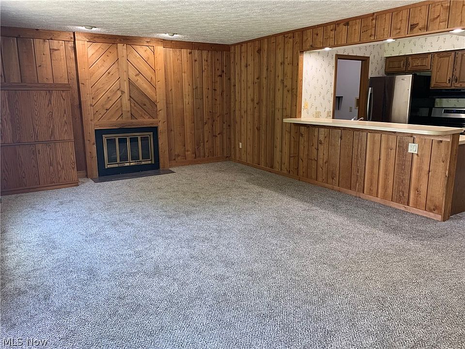 1407 Madison Ave Painesville OH Zillow