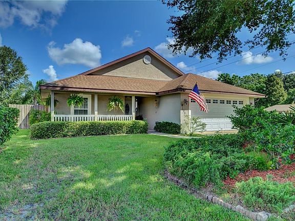 2nd image of 155 E Iris Dr