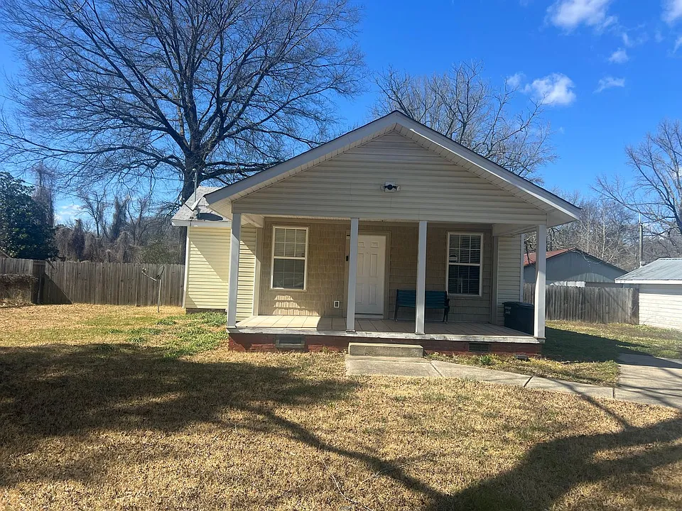 8004 S Highway 161