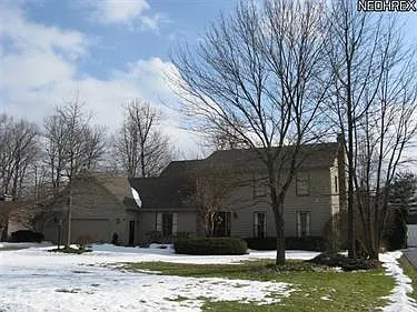 2951 Autumnwood Trl photo 1
