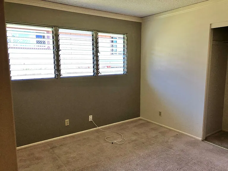 98-1652 Kiawe St — Photo 34