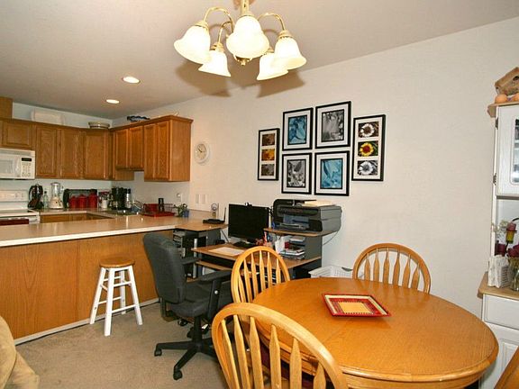 5th image of 603-607 Dolly Ln