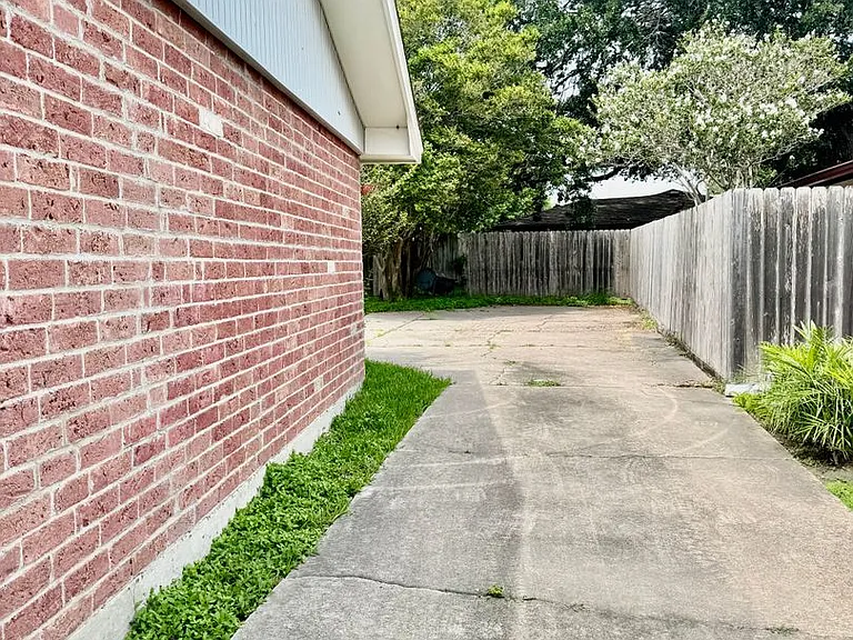 5122 Moultrie Dr — Photo 30