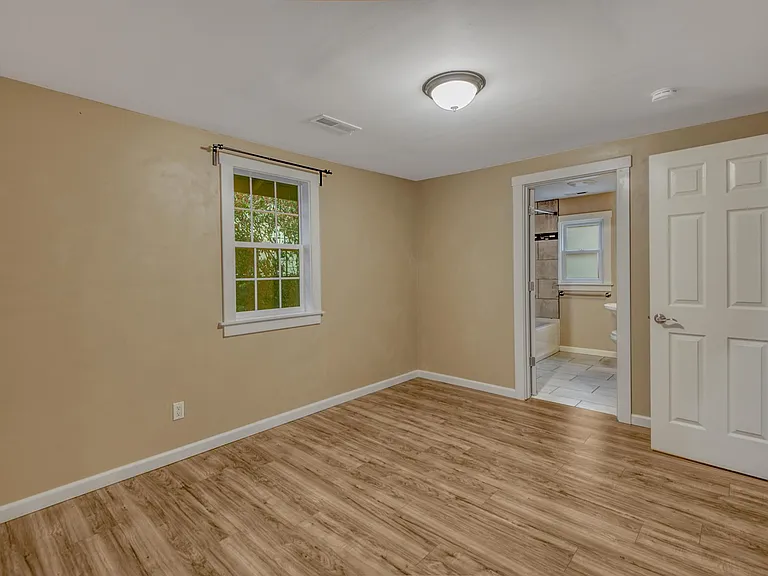 7006 SE 66th Ave #1 — Photo 10