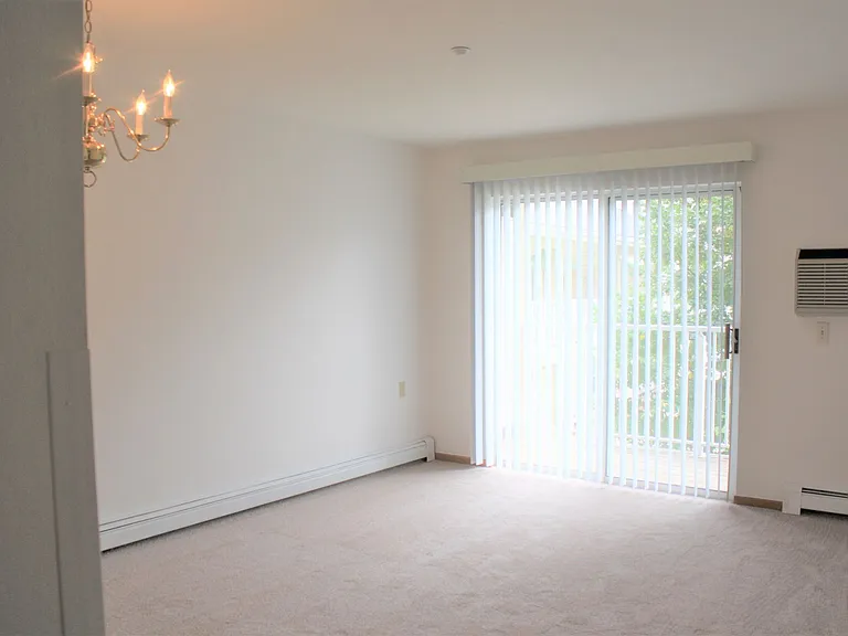 Meadows of Auburn Hills Senior Community — Photo 7