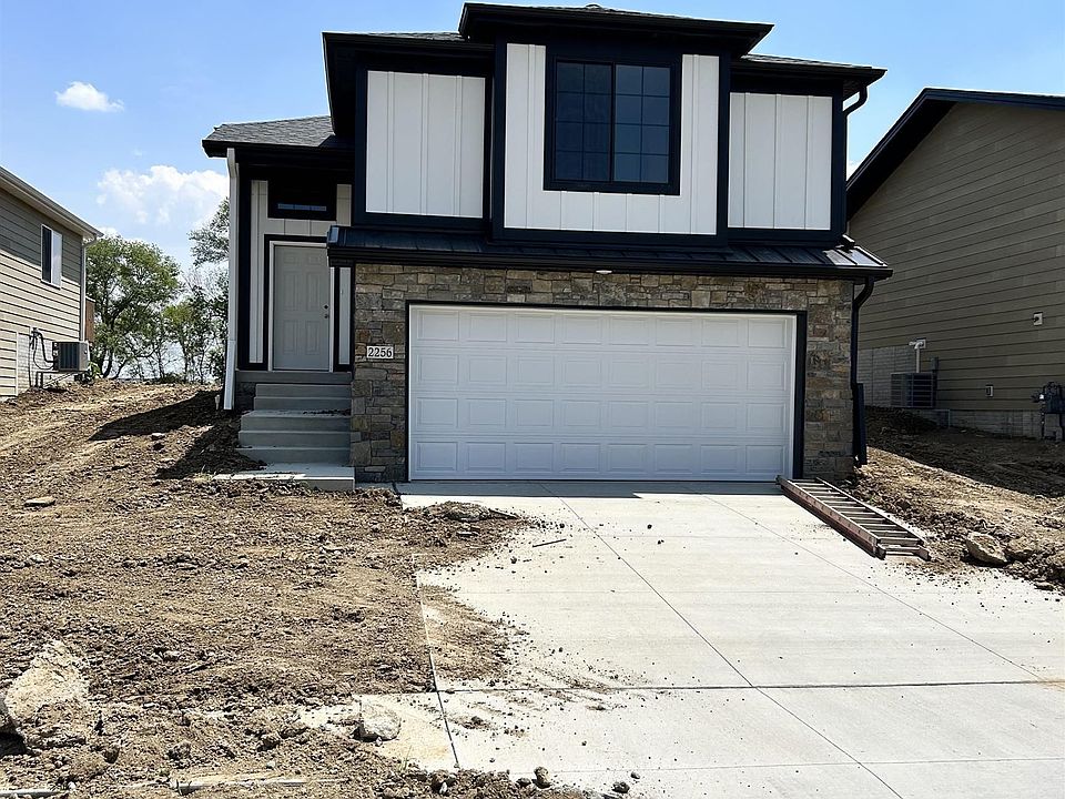 1st image of 2256 NW 57th St