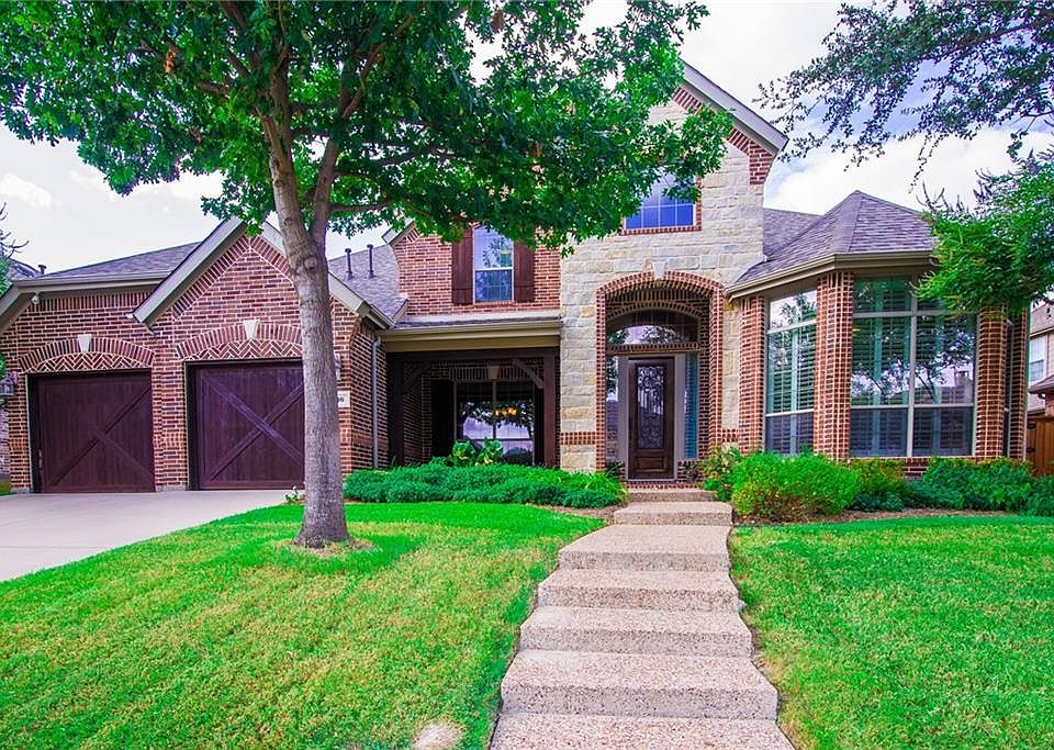 1st image of 816 Hidden Springs Ct