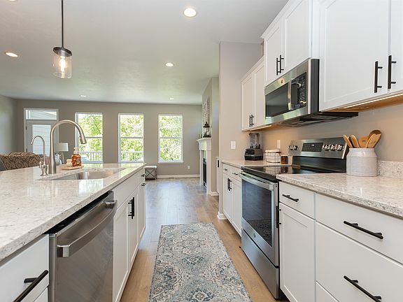 4th image of 2263 E Baldeagle Dr